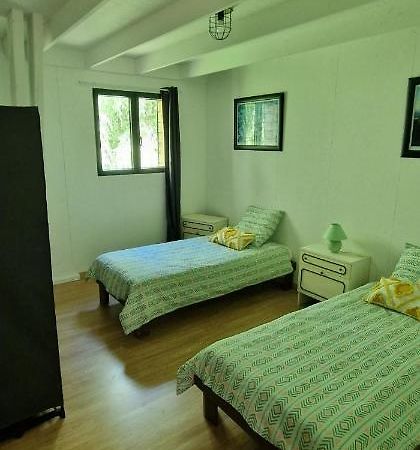 Loft Tout Equipe 7 Personnes Хазбрук Екстериор снимка